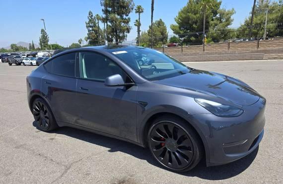 TESLA MODEL Y 2022 7SAYGDEF9NF530918 image